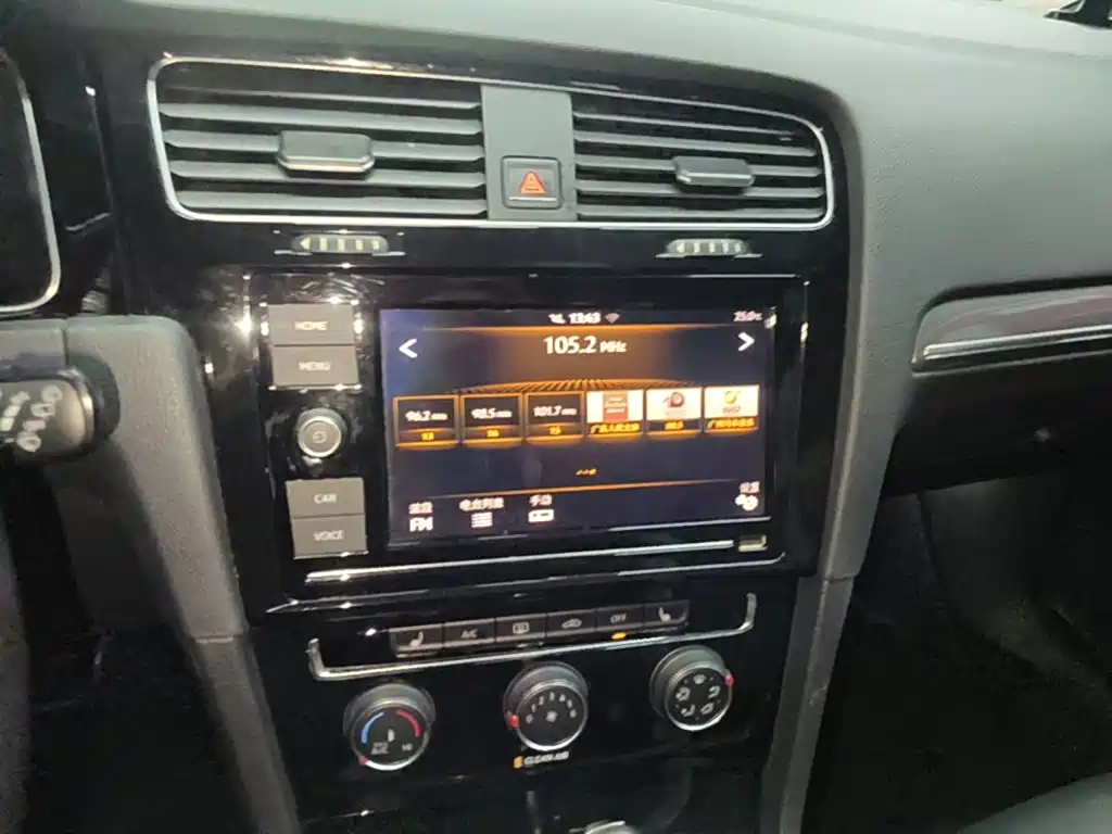 Volkswagen Golf — миниатюра 13