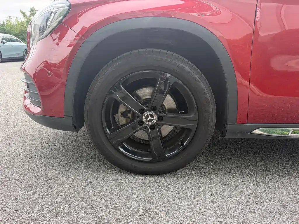 Mercedes-Benz GLA — миниатюра 8