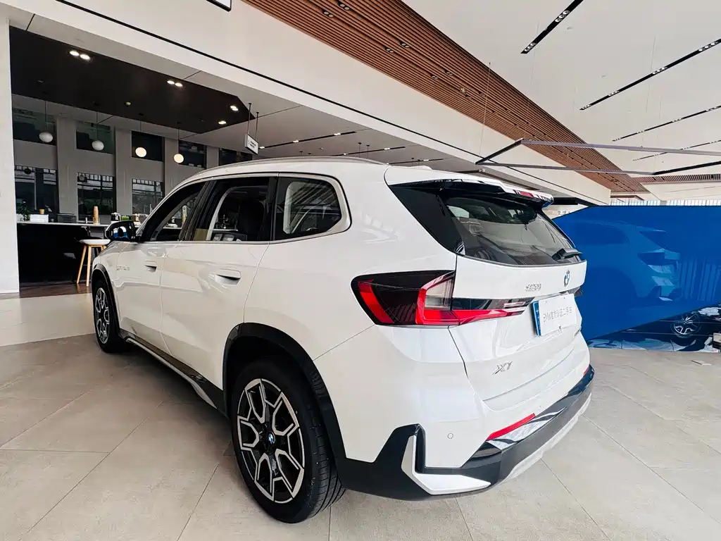 BMW X1 — миниатюра 7