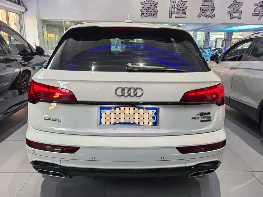 Audi Q5L — миниатюра 13