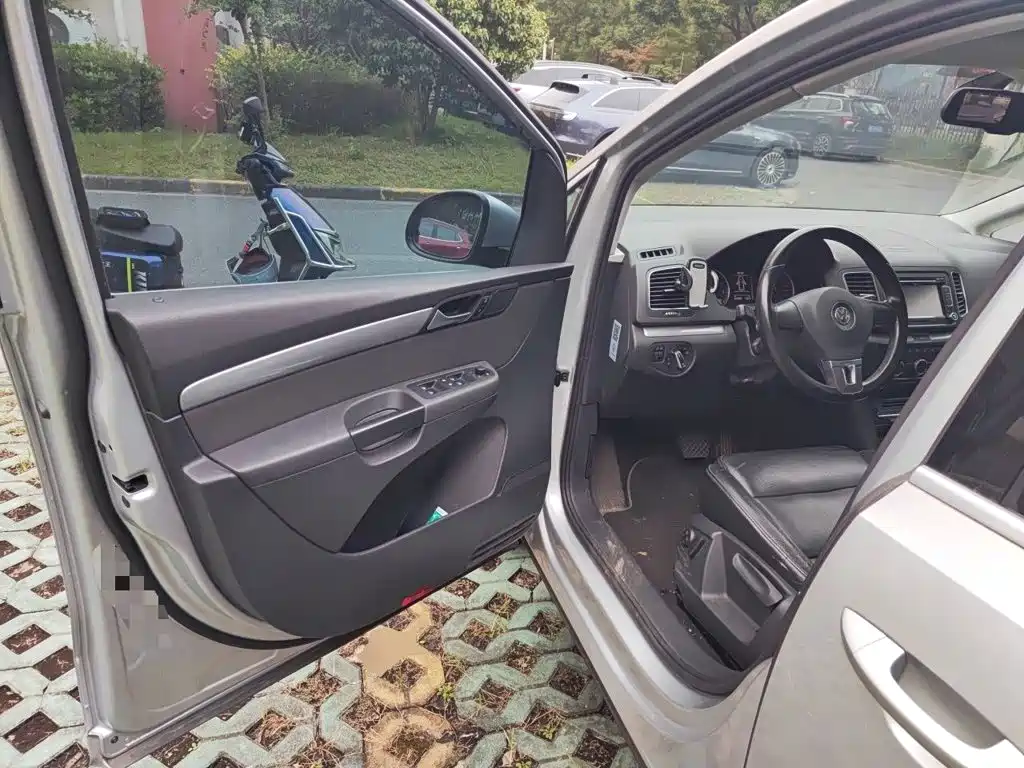 Volkswagen Sharan — миниатюра 17