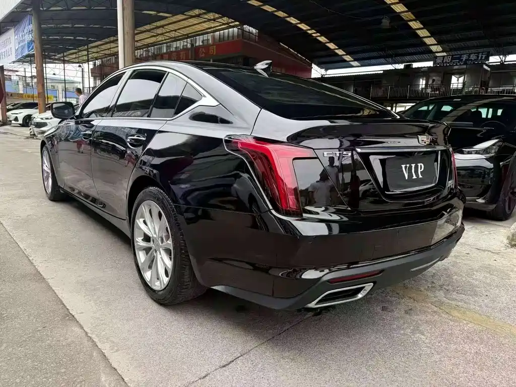 Cadillac CT5 — миниатюра 7
