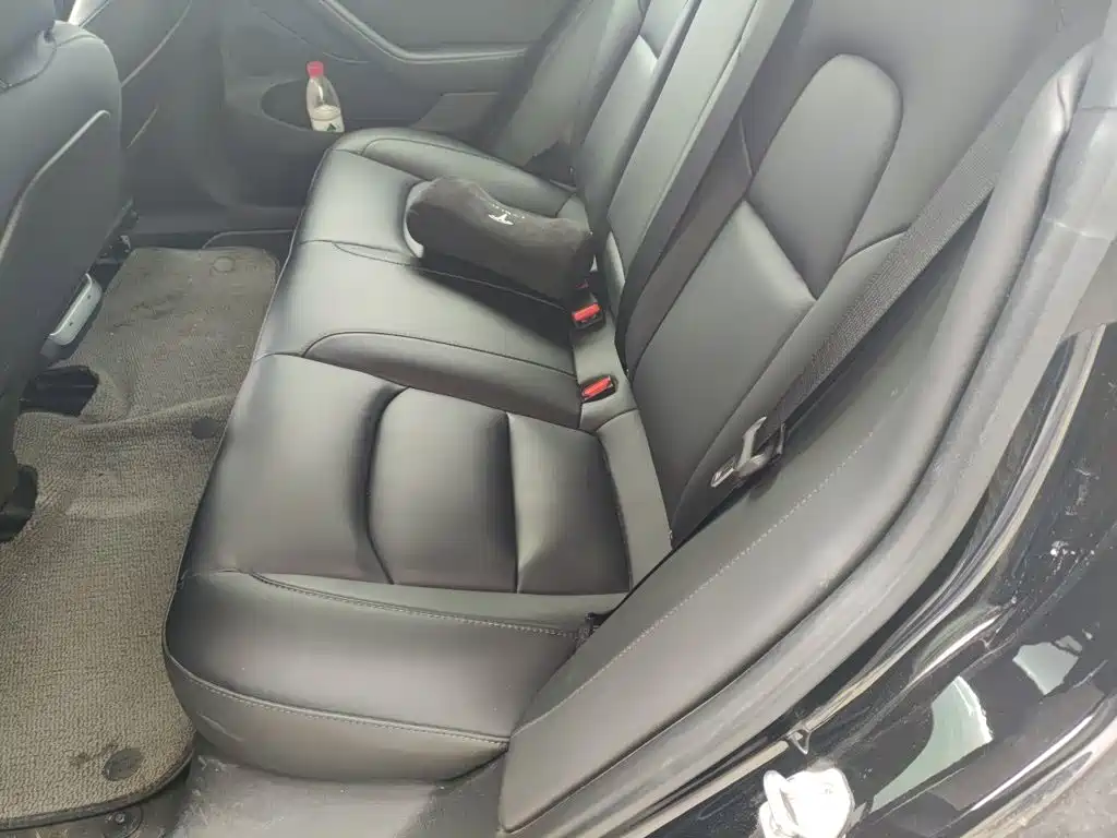 Tesla Model 3 — миниатюра 13