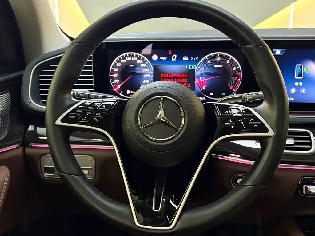 Mercedes-Benz GLE (Import) — миниатюра 24