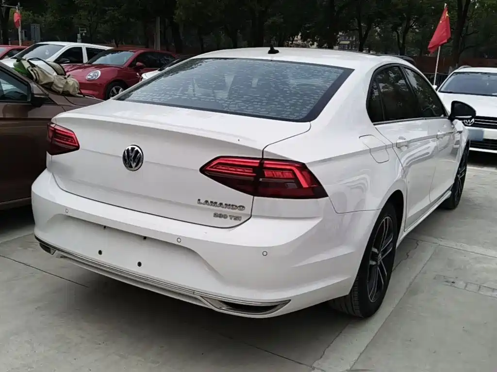 Volkswagen Lamando — миниатюра 7