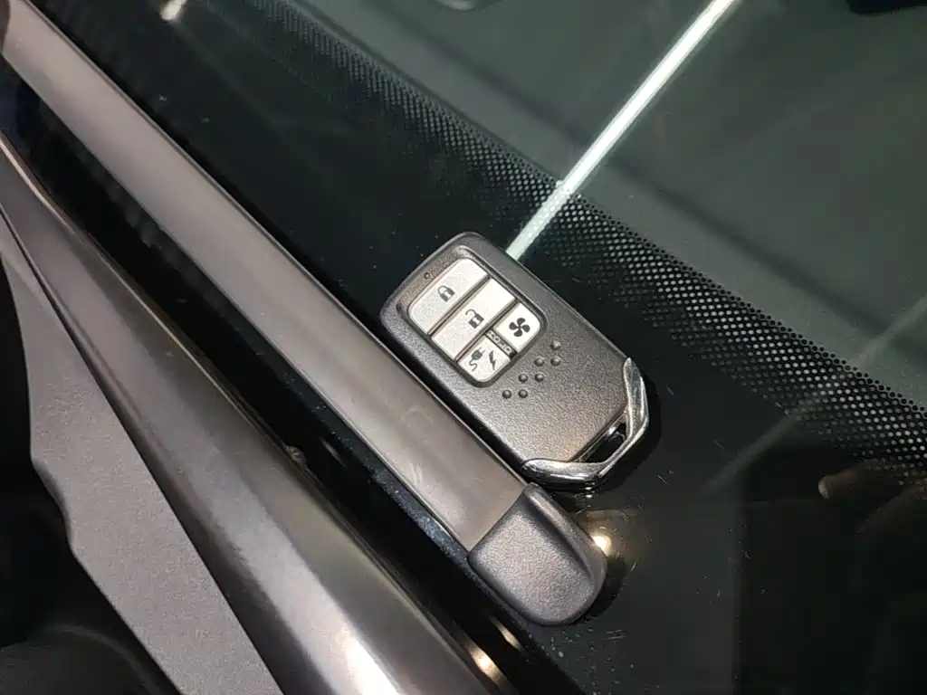 Honda CR-V PHEV — миниатюра 9