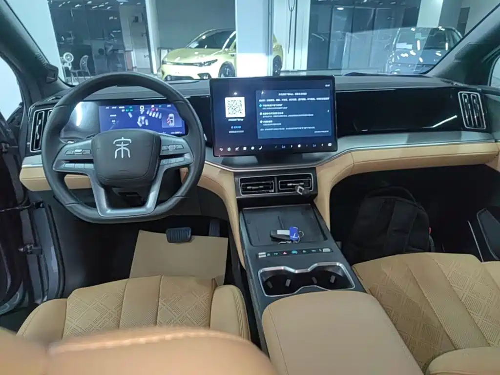 BYD L DM-i — миниатюра 10