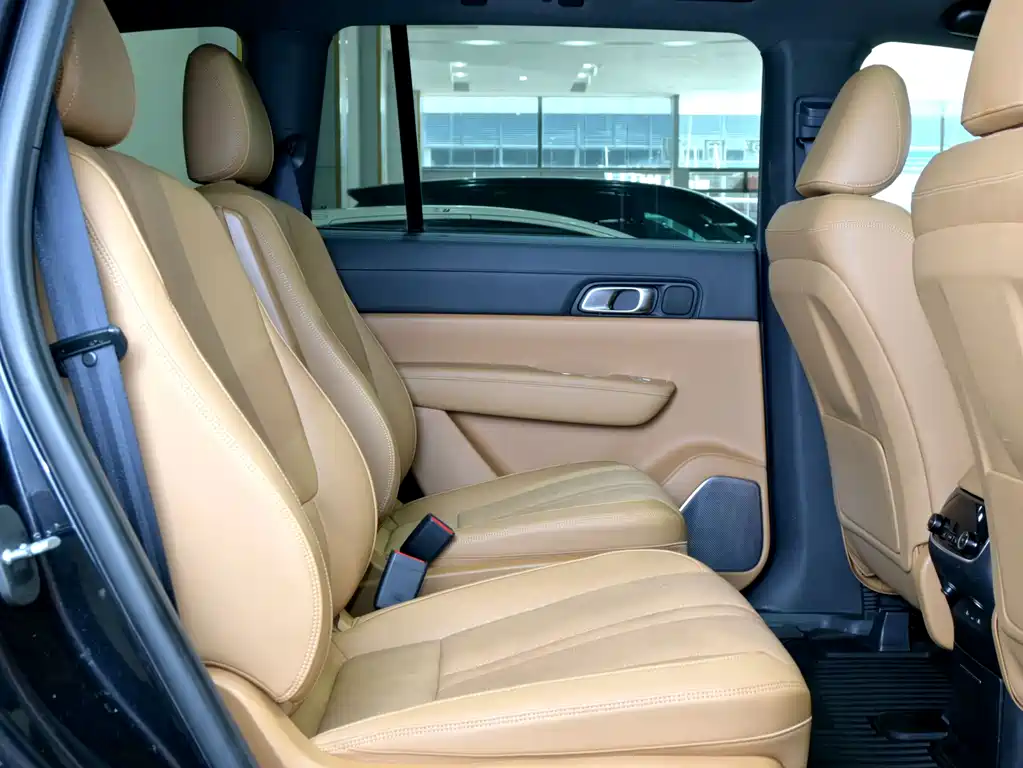 Li Auto Li ONE — миниатюра 13