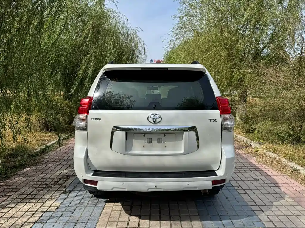 Toyota Prado (Import) — миниатюра 9