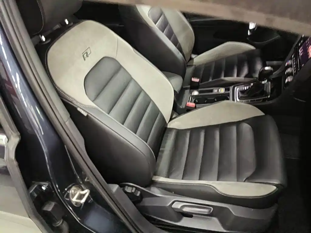 Volkswagen Golf — миниатюра 25