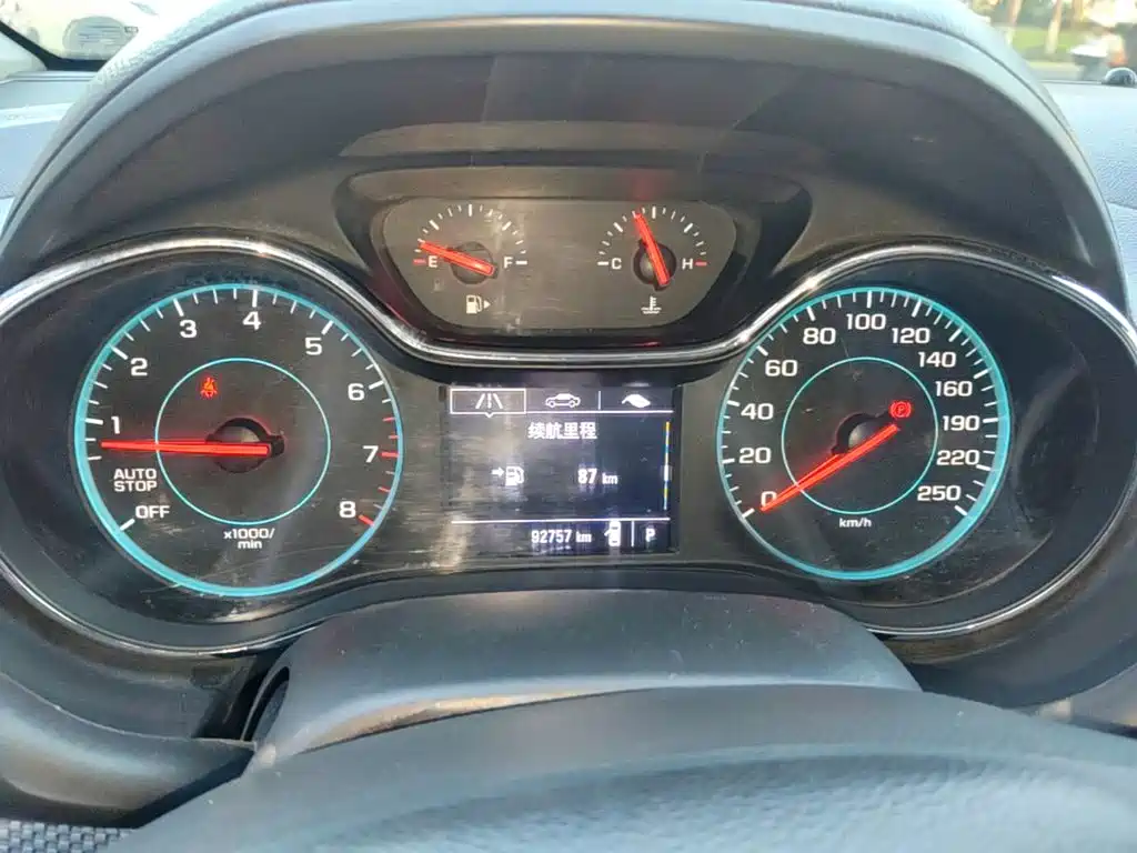 Chevrolet Cruze — миниатюра 12
