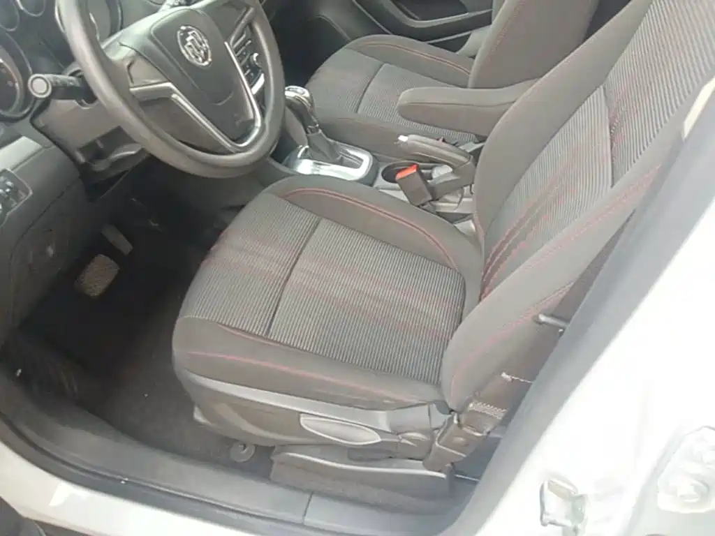 Buick Encore — миниатюра 15