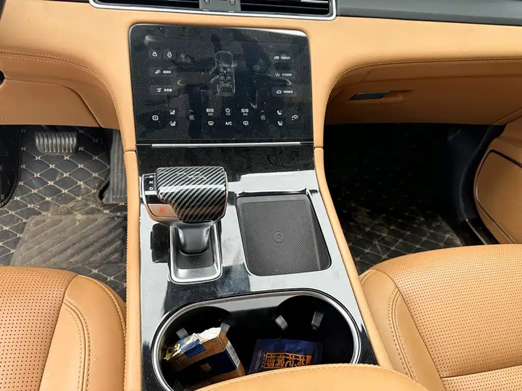 Li Auto Li ONE — миниатюра 15
