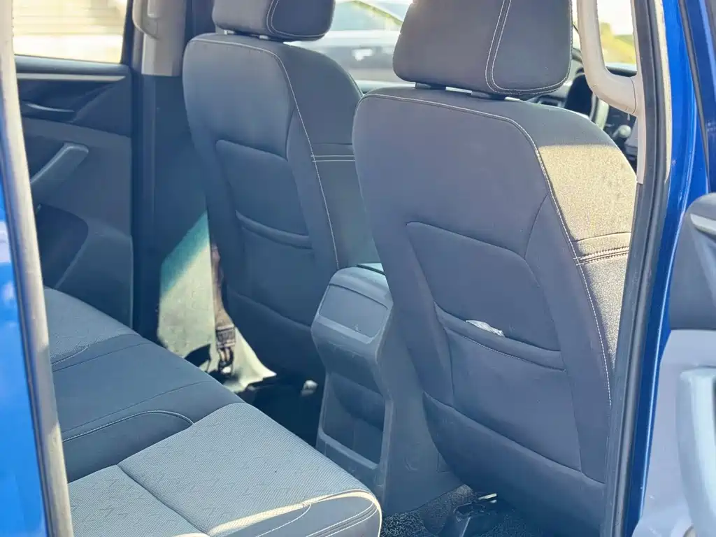 SAIC MAXUS CHASE T60