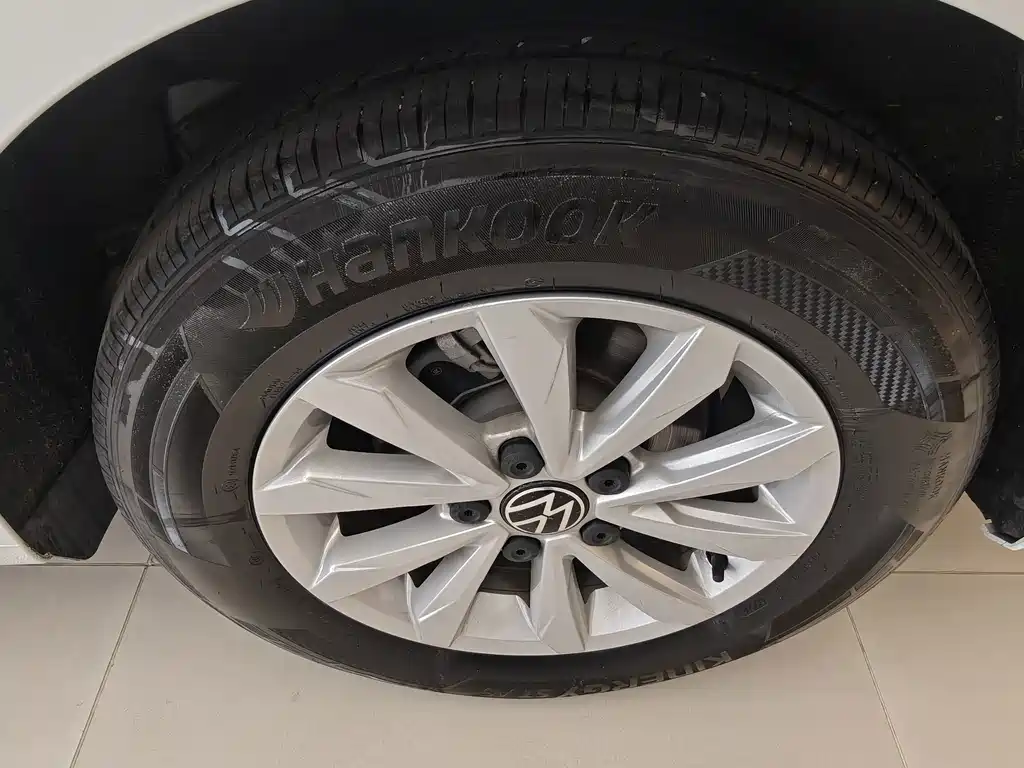Volkswagen Bora — миниатюра 10