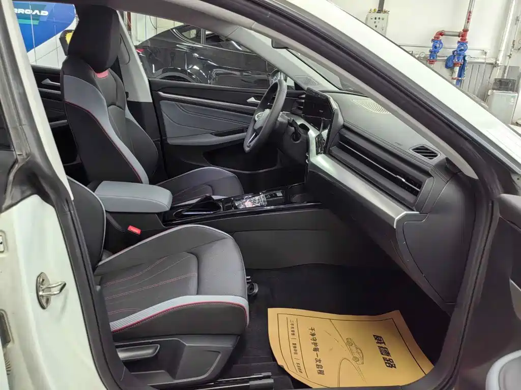 Volkswagen Lamando — миниатюра 11