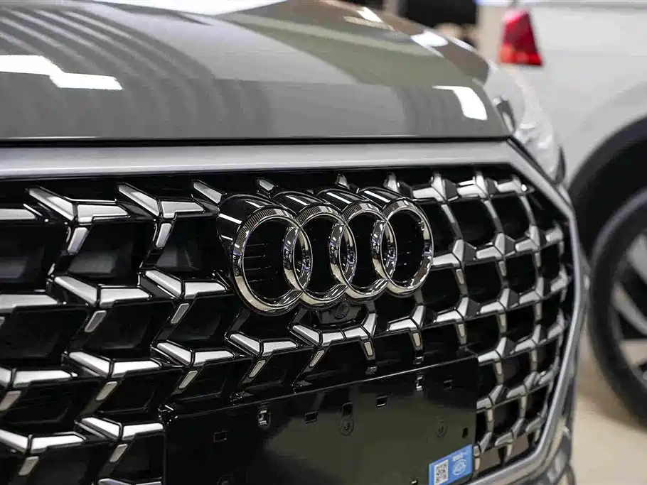 Audi Q3 — миниатюра 13