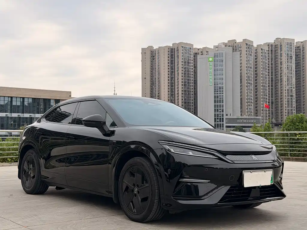 BYD L EV — миниатюра 3