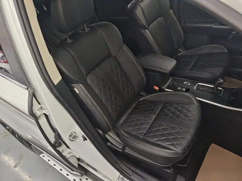 Mitsubishi Outlander — миниатюра 25