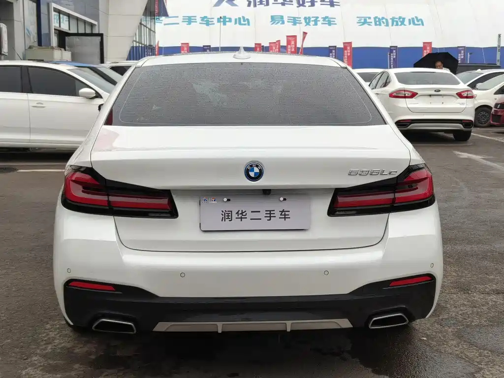 BMW 5 Series New Energy — миниатюра 4