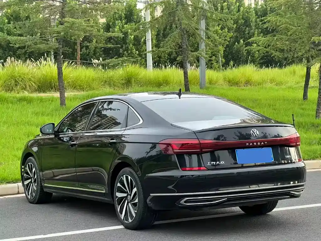 Volkswagen Passat — миниатюра 7