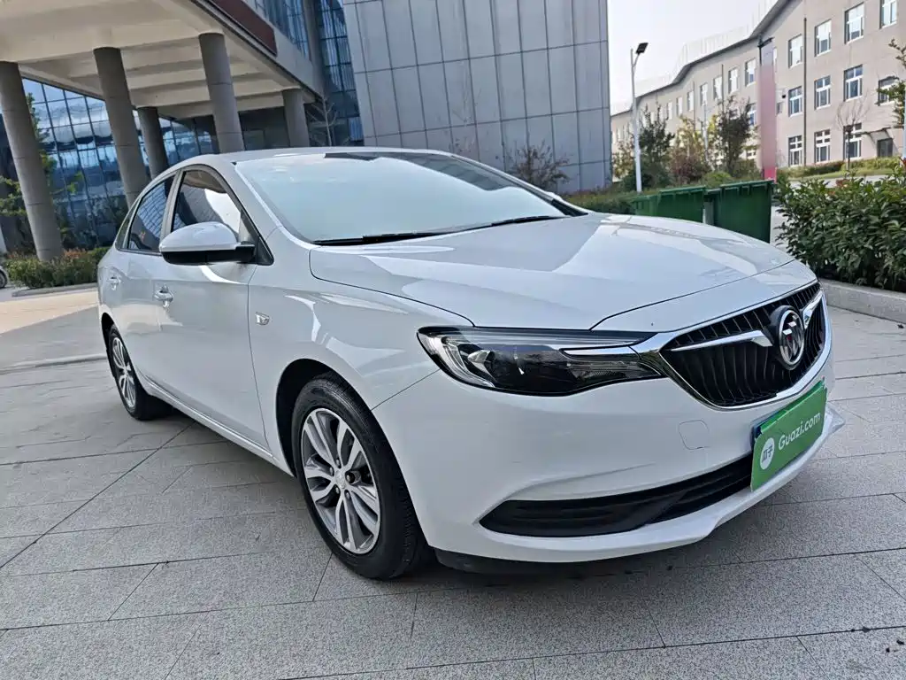 Buick Excelle — миниатюра 4