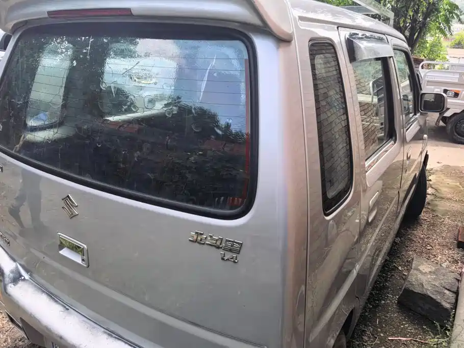 Suzuki Wagon R — миниатюра 3