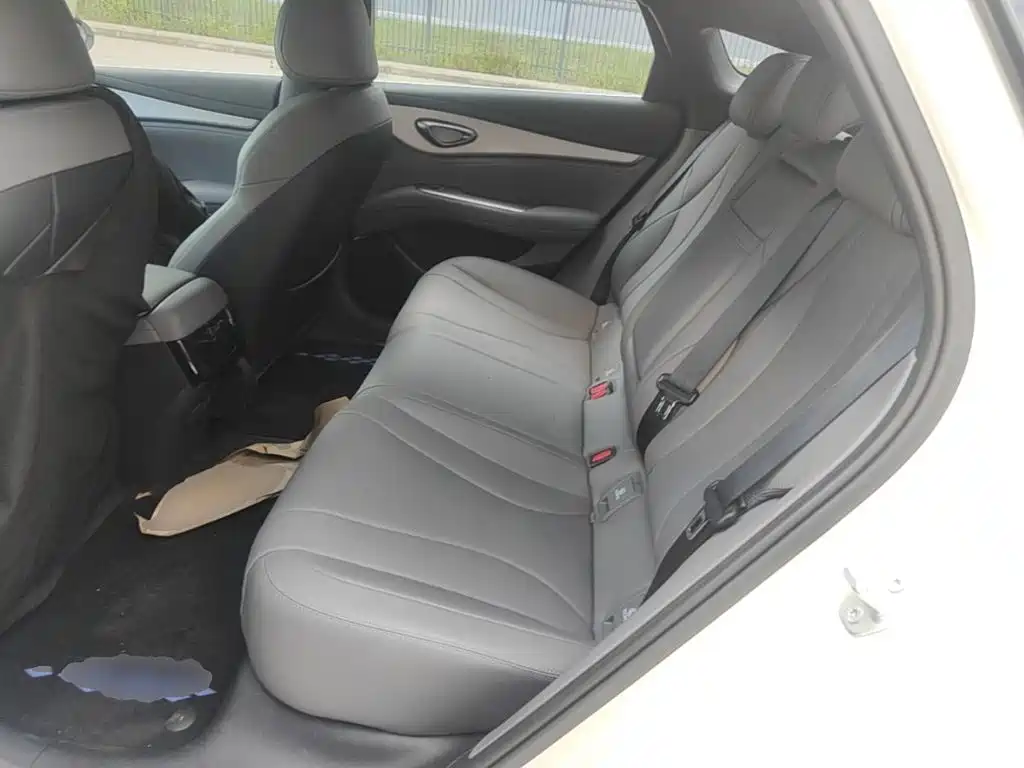 BYD Seal 07 DM-i — миниатюра 17