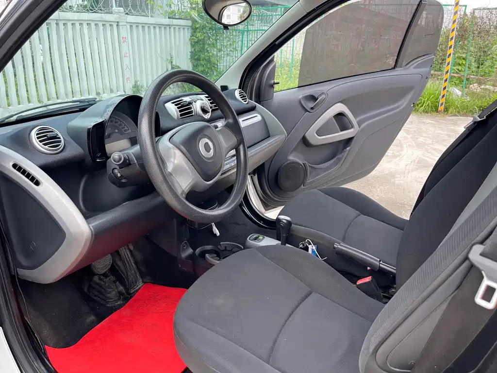 smart Smart Fortwo — миниатюра 10