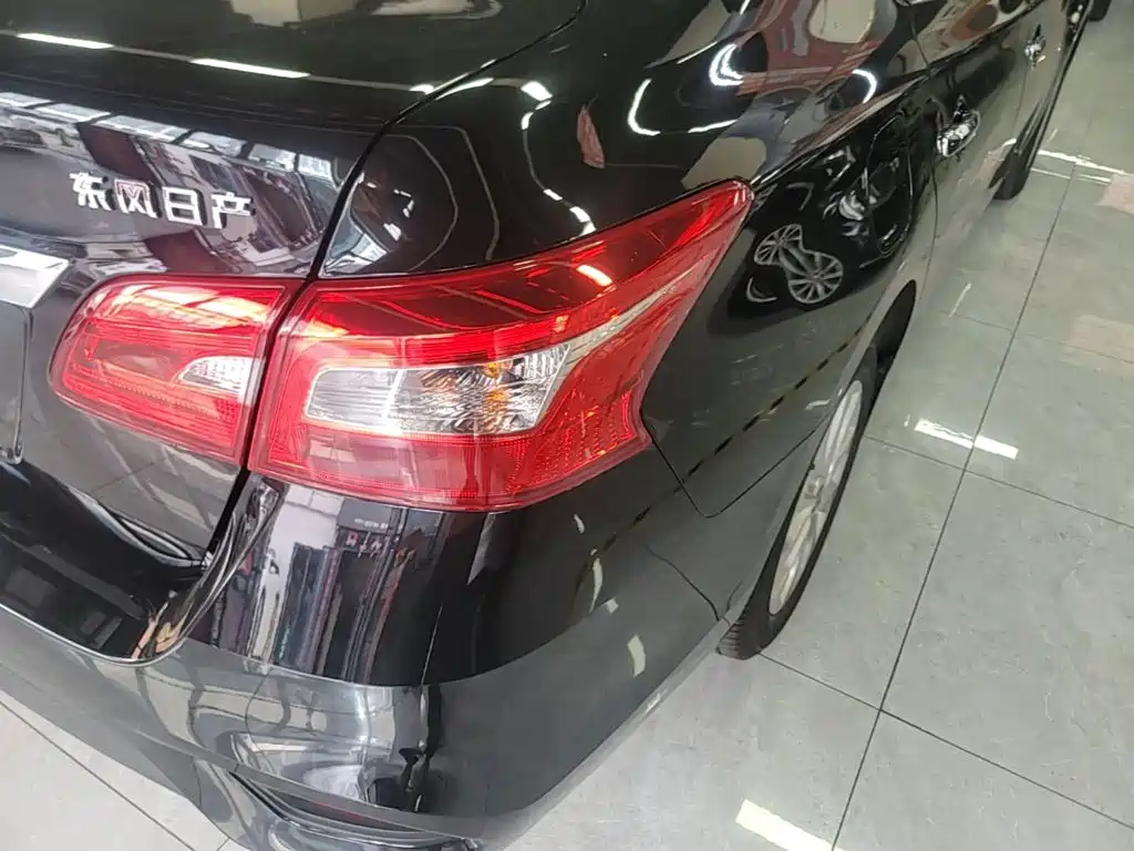 Nissan Sylphy — миниатюра 8