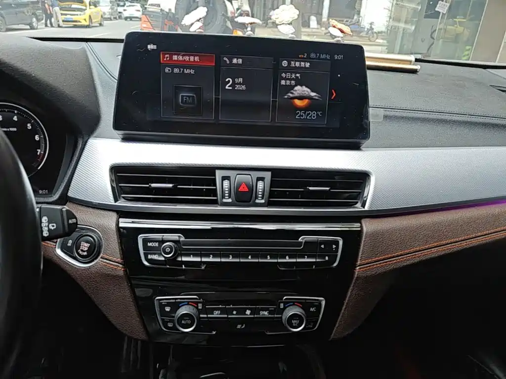 BMW X2 — миниатюра 13