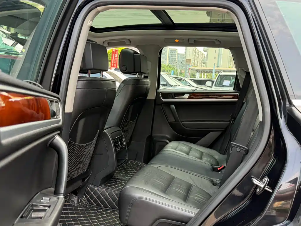 Volkswagen Touareg 2011 3.0TDI Comfort