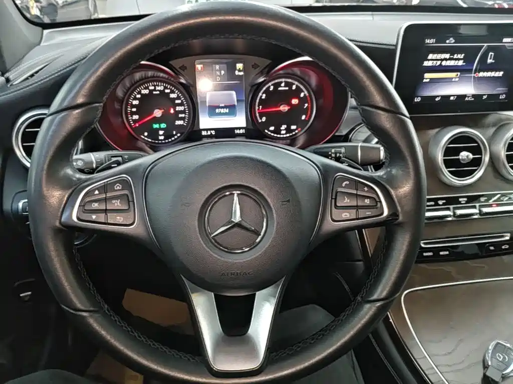 Mercedes-Benz GLC — миниатюра 11