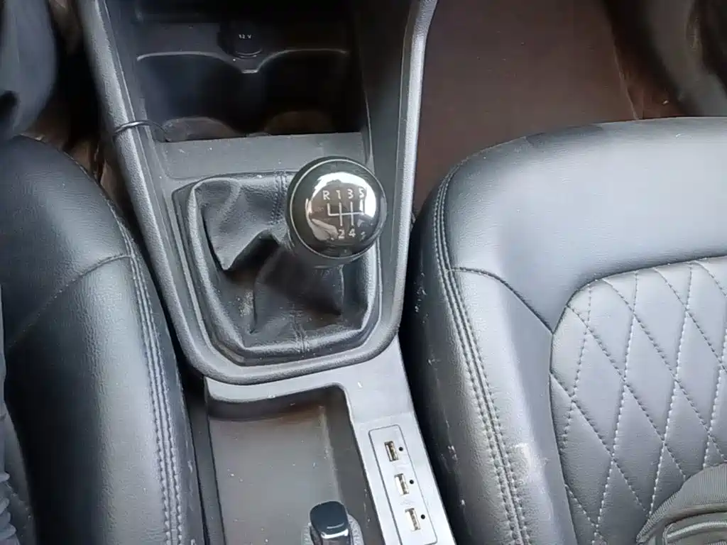 Volkswagen Santana — миниатюра 14