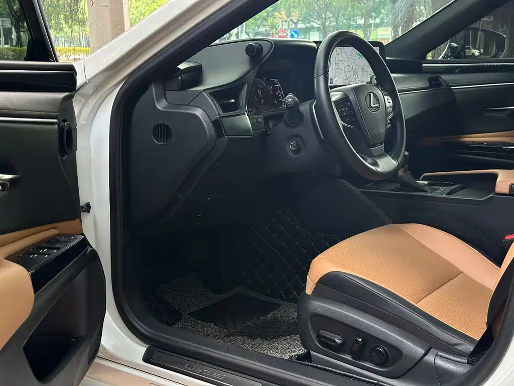 Lexus ES — миниатюра 7