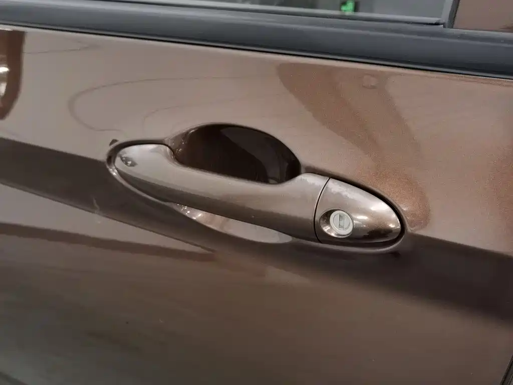 Wuling Hongguang — миниатюра 18