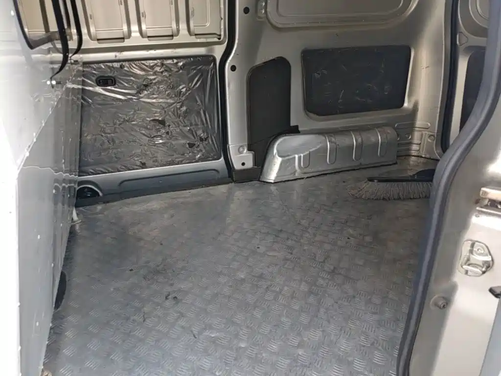 Wuling Hongguang V — миниатюра 17