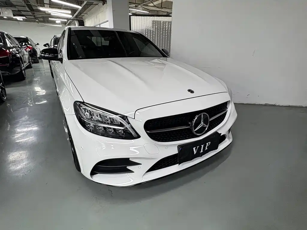 Mercedes-Benz C-Class — миниатюра 3