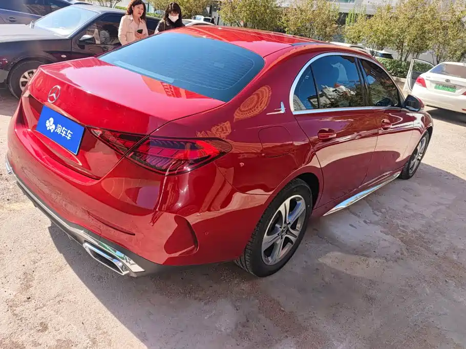 Mercedes-Benz C-Class — миниатюра 3
