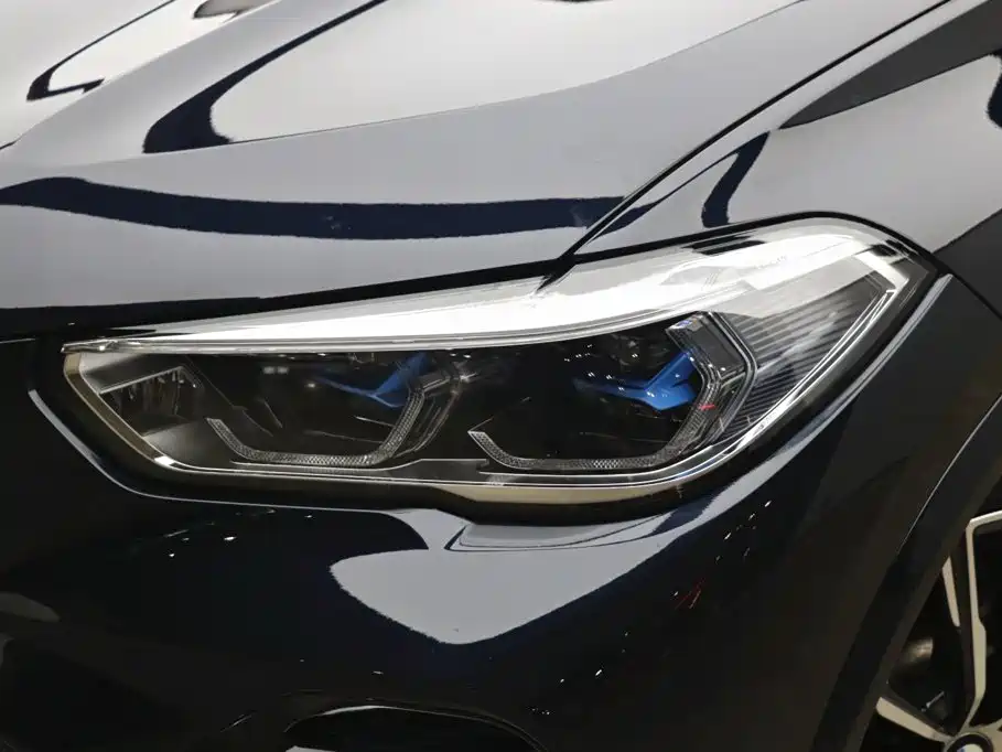 BMW X5 — миниатюра 24
