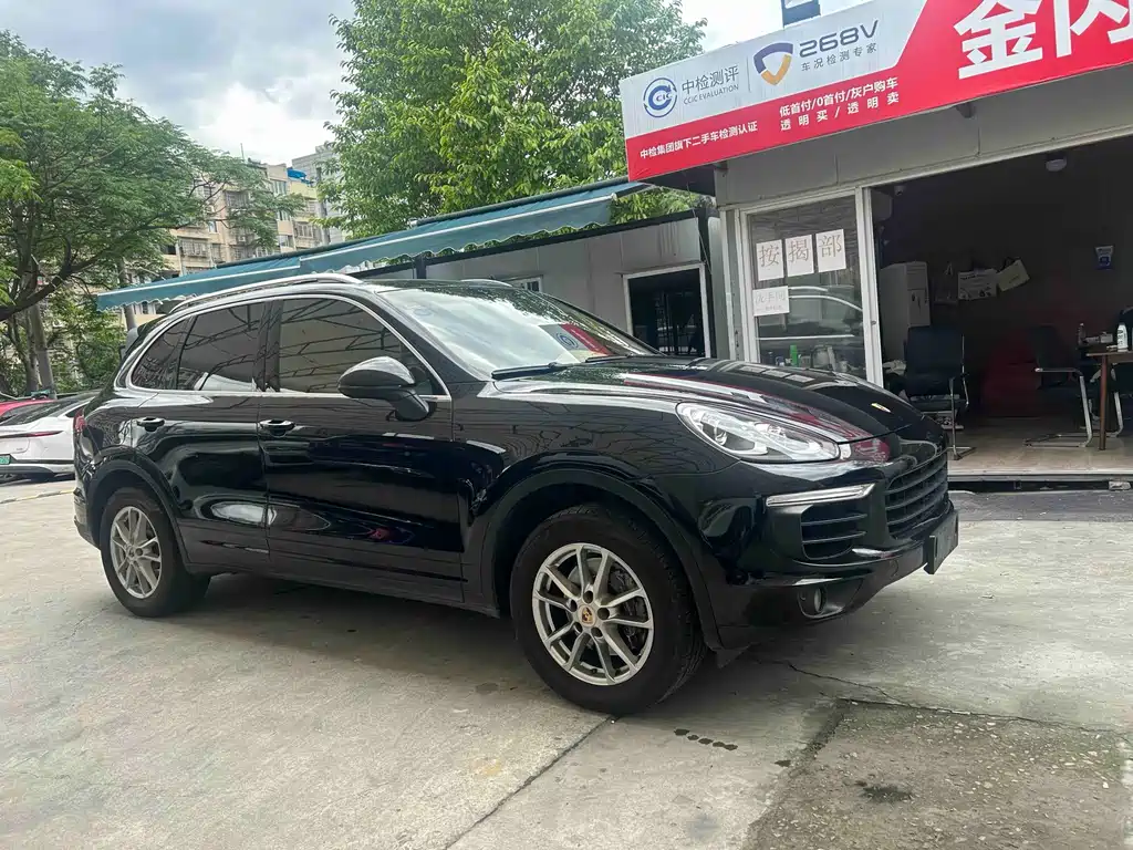 Porsche Cayenne 2015