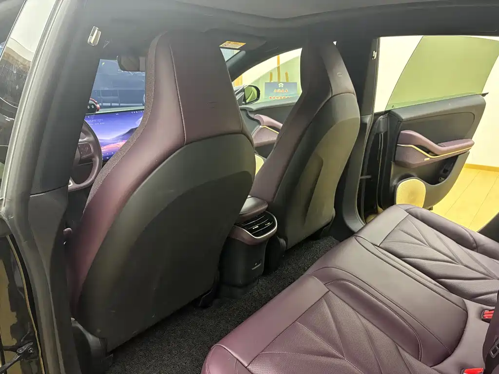NIO ET5T — миниатюра 17