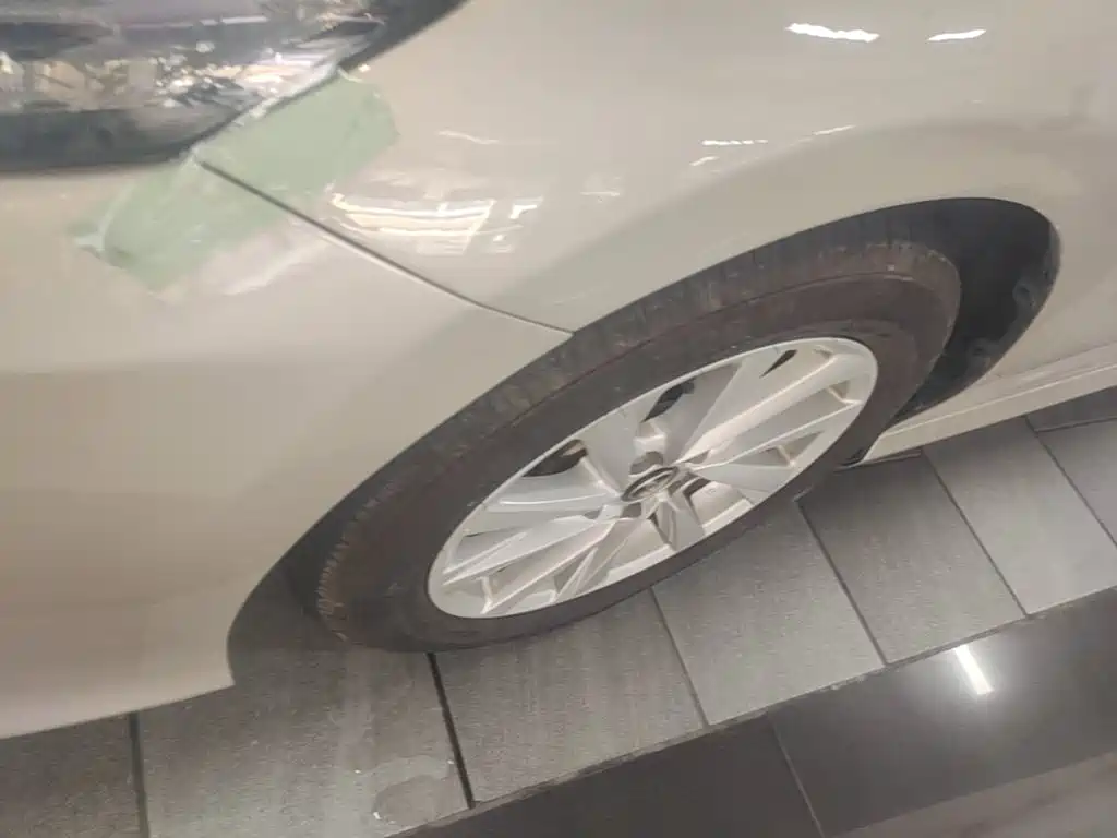 Toyota Camry — миниатюра 23