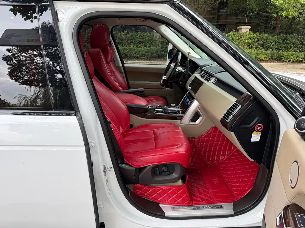 Land Rover Range Rover — миниатюра 19