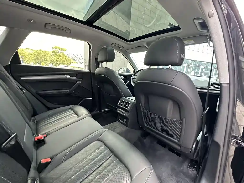 Audi Q5L — миниатюра 35