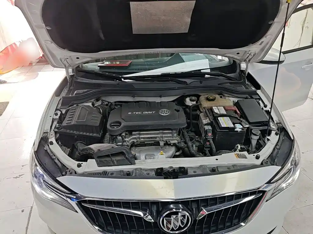 Buick Excelle — миниатюра 20