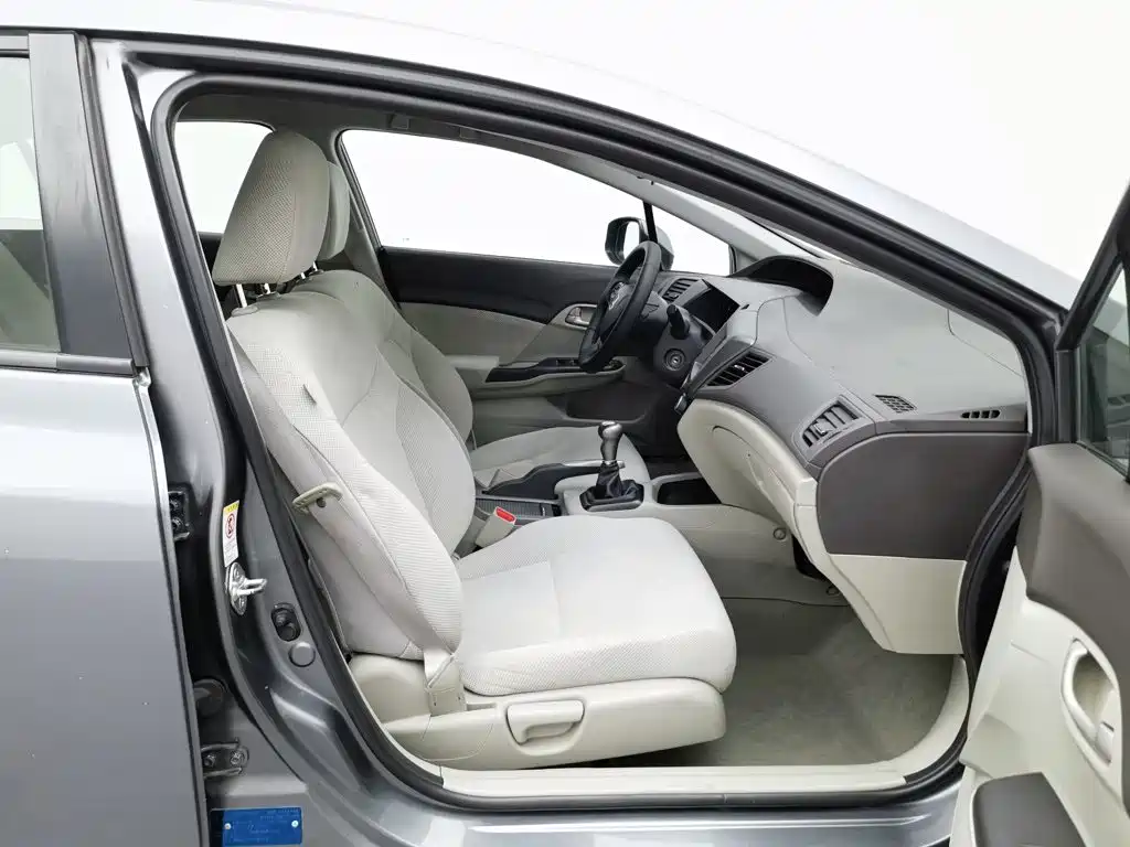 Honda Civic — миниатюра 23