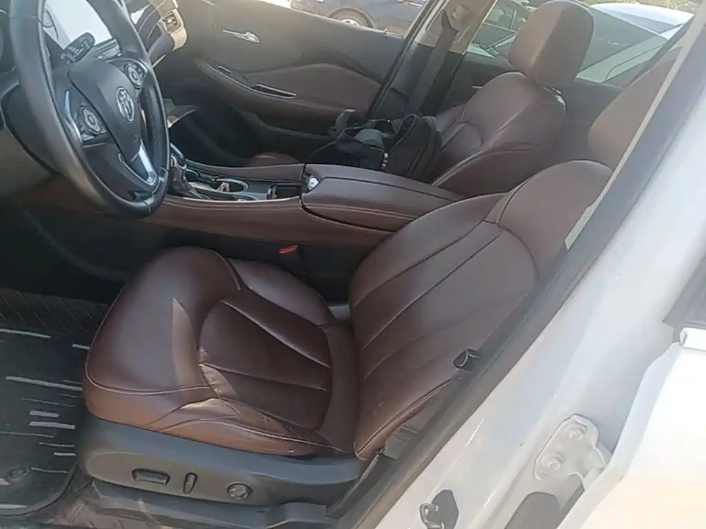 Buick Envision Plus — миниатюра 15