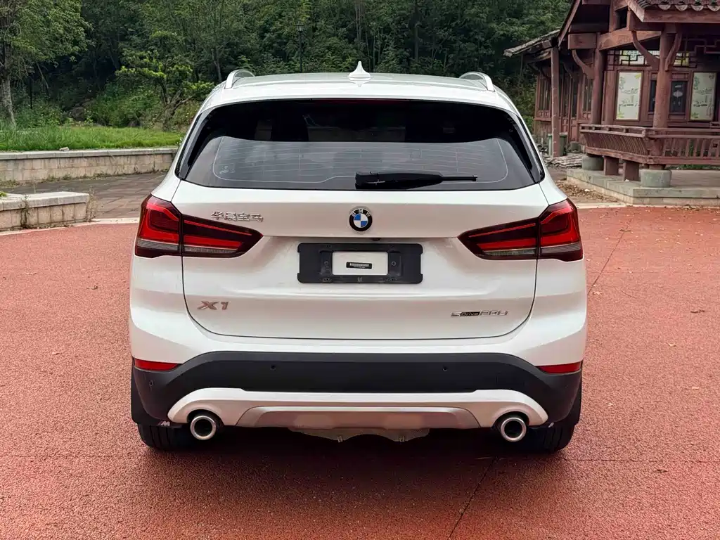 BMW X1 — миниатюра 8