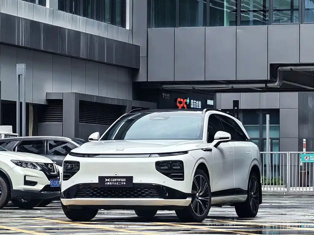 XPeng G9